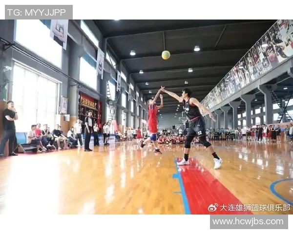 周鹏：从篮球场上的拼搏者到生活中的多面手，见证成长与蜕变的精彩旅程